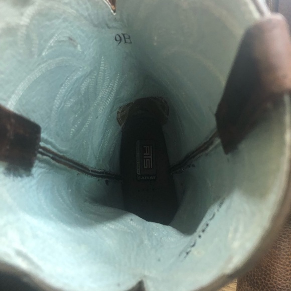 Ariat oiled western boots for women - Picture 10 of 11